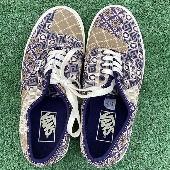 VANS Geo Trek Authentic Patchwork Casual
Women Canvas Multi Shoe Low 7.0M/8.5W - Picture 1 of 14